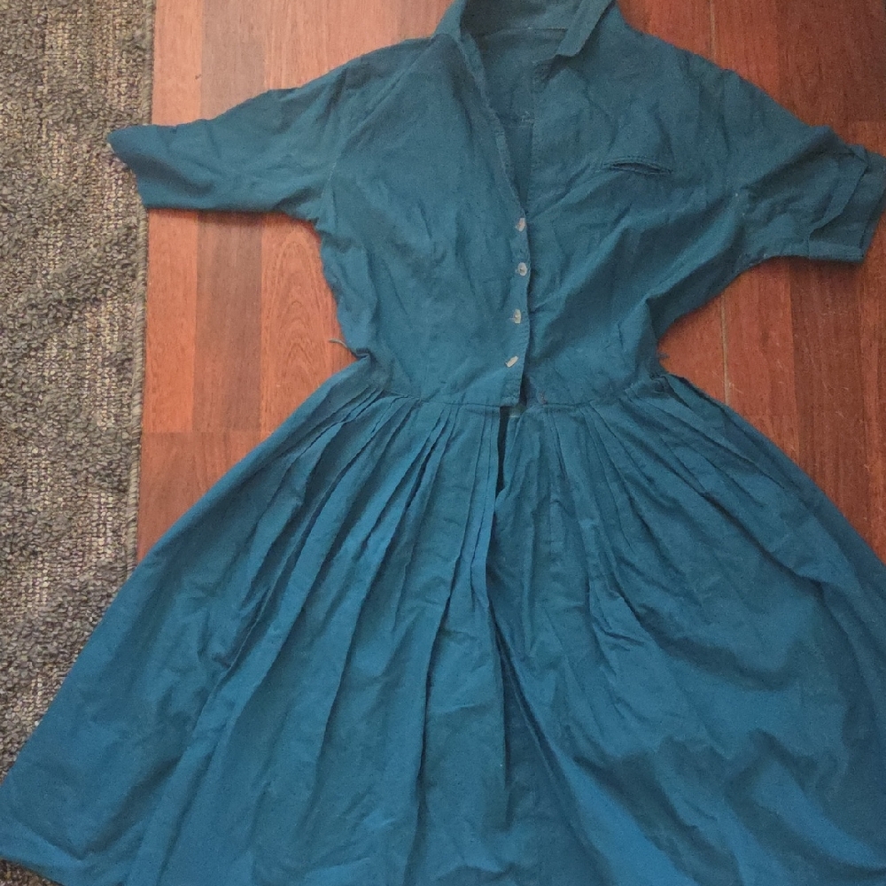 Elegant Teal Long Sleeve Dress